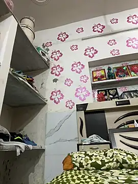 bhaviyadv live cam on StripChat