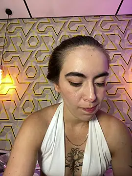 MelanyyJhonson15 webcam
