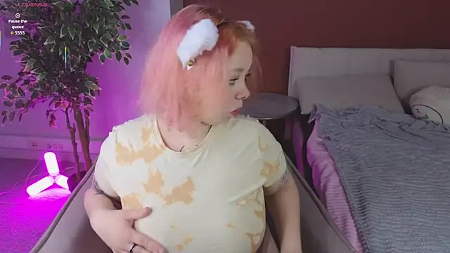 vlada_vv - Vlada_vv's free webcam - UK Sex Cams