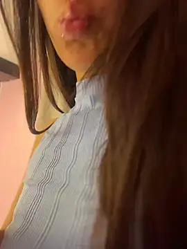 MoonLitDoll webcam