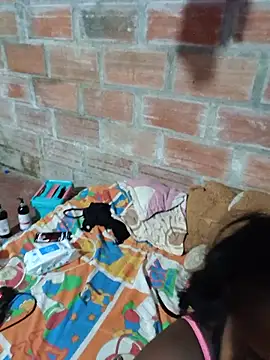 nanis_13 webcam