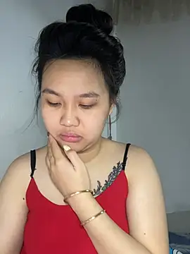 Almira6868 webcam