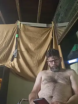 ultimateBWC live cam on StripChat