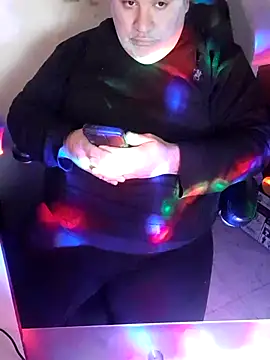 12Paradarte live cam on StripChat