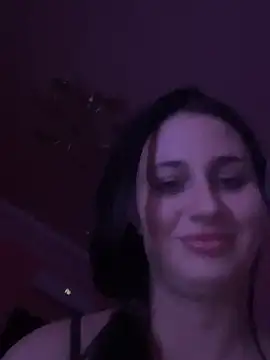 Miniatura da webcam ao vivo de Flossy_Vettie com #girls, #hd e #mobile