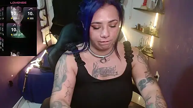 Alexa_Slavehot777 webcam