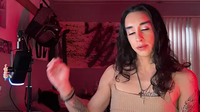 xoFrankie webcam