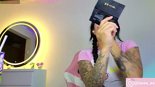 issa_dolly webcam