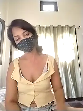 cutieNancy89 webcam