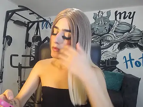 Miranda_bigcock3 webcam