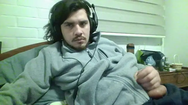hung_weeb webcam