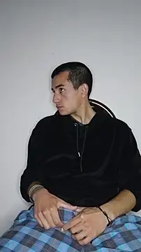 Thick_Cock webcam
