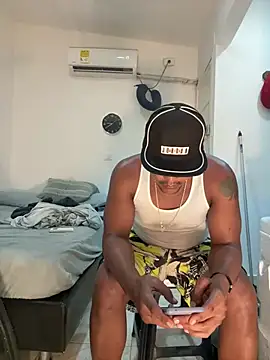 bigdick211292 webcam