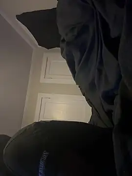 Yaboiyo1 webcam