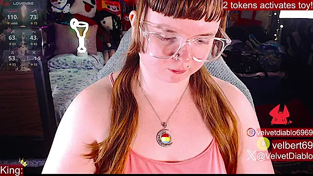 VelvetDiablo webcam