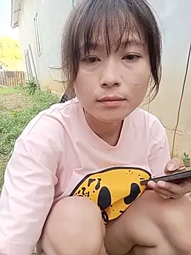 Linda-yiyi webcam
