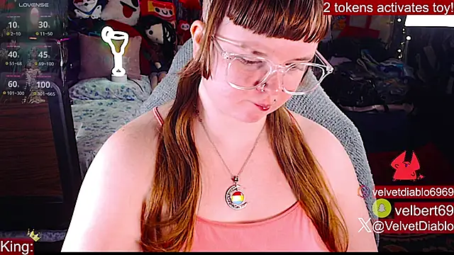 VelvetDiablo webcam