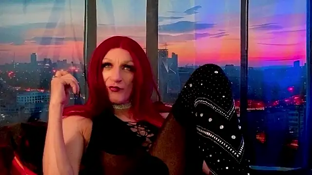 LuvNuk webcam