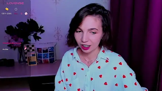 KindHazelHere_ webcam