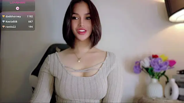Anna_HollyDoll webcam