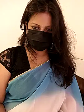 noty_girl2 webcam