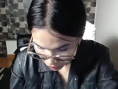CandyGirl30 webcam