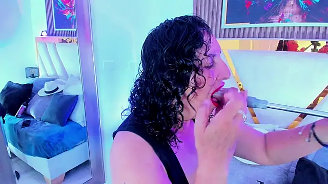 Luna_Naughty1 webcam