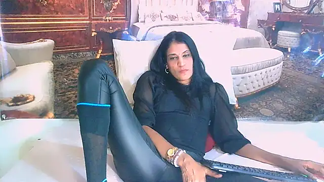 IndianSexcSmyle webcam
