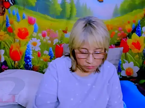 indianroxy webcam