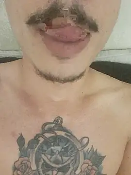 Icepappi live cam on StripChat