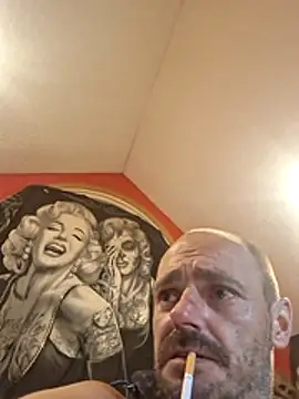 DaddyAndSplashQueen live sex cam