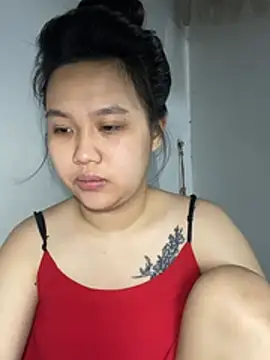 Almira6868 webcam