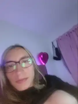 Melinaa-sex webcam