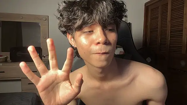 OopsAgain_ webcam
