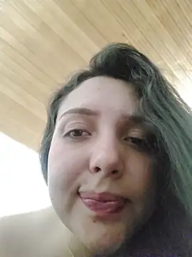 Bella_Karoline webcam