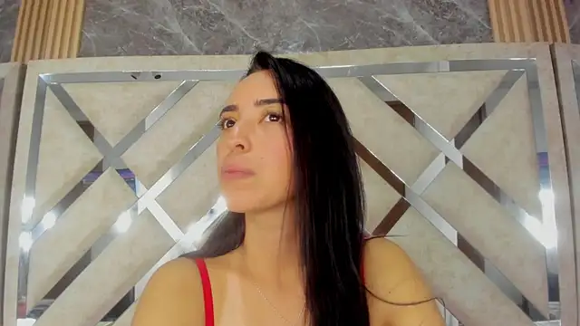 Violeta_Harlow webcam