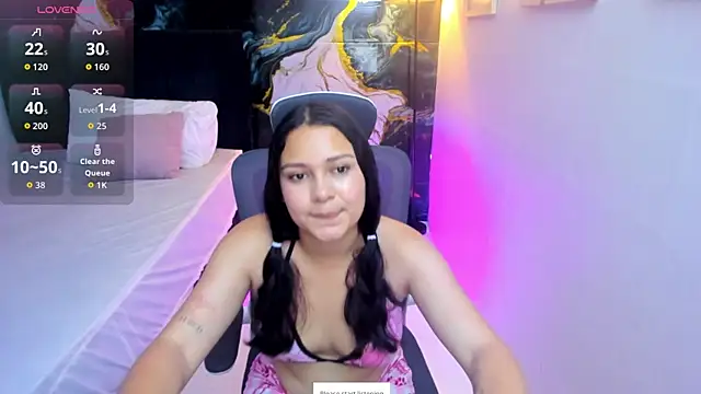 Littlee_Noemi webcam