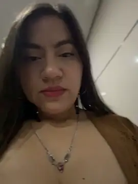 Bella_Pascualina webcam