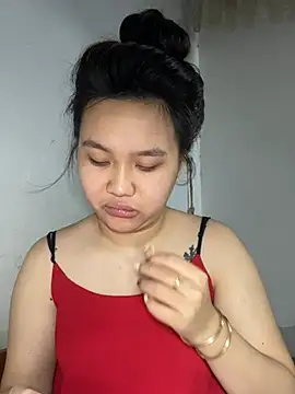 Almira6868 webcam