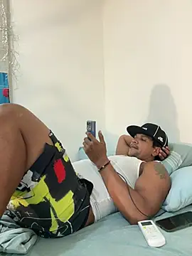 bigdick211292 webcam
