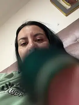 Abril_Luv webcam