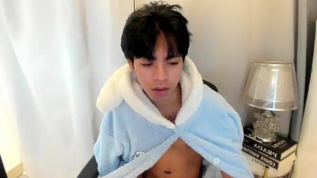 davincihugecock live sex cam
