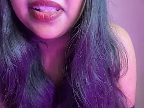 Its_cherry_magic webcam