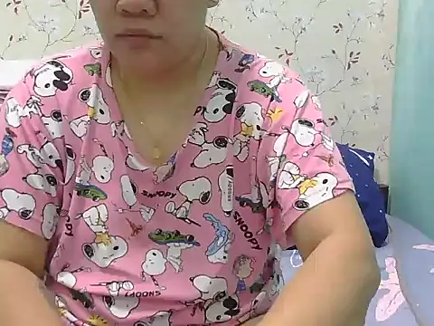 Hottie_mommy28 webcam