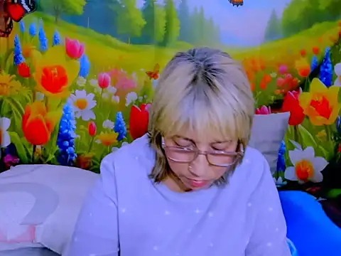 indianroxy webcam