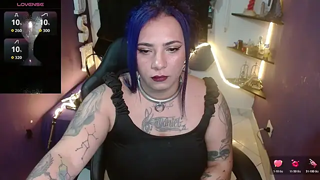 Alexa_Slavehot777 webcam