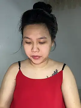 Almira6868 webcam