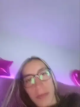 Melinaa-sex webcam