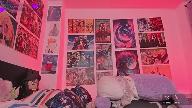 MissCurvyTop webcam