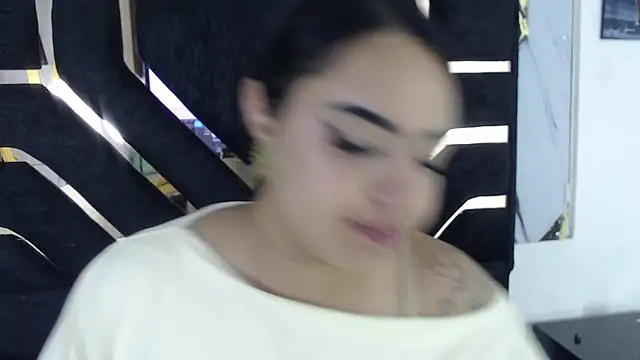 sweetbloomcs webcam